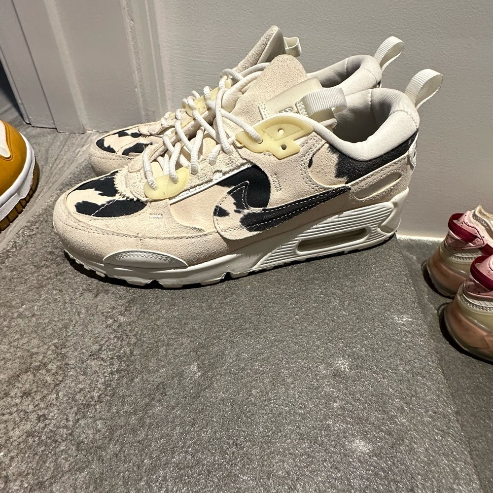 Nike Air Max 90 Futura 'Cow Print' Women’s US 7.5